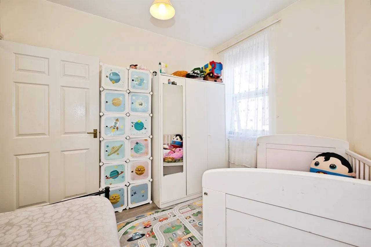 Crofton Avenue, Yeovil, BA21, photo 7