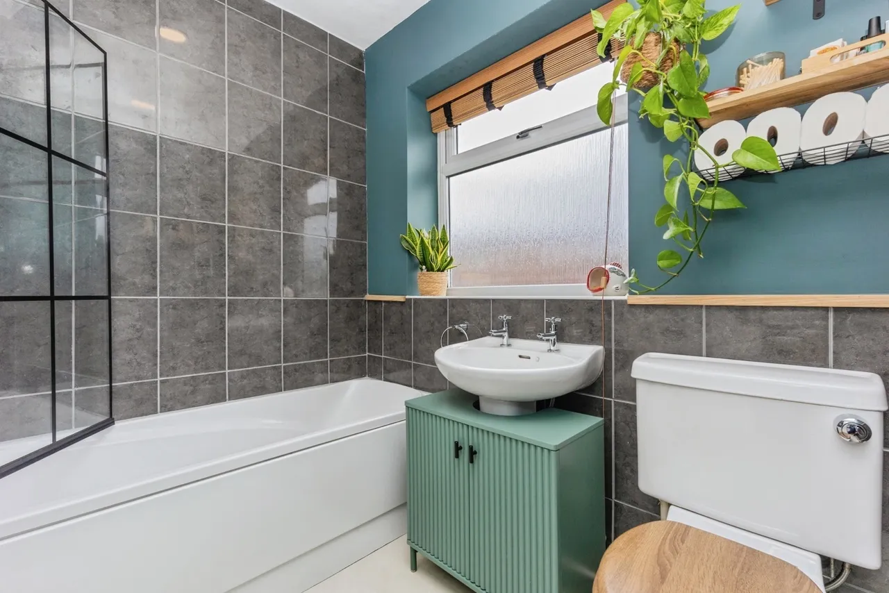 Knypersley Avenue, Stockport, Greater Manchester, SK2, photo 10