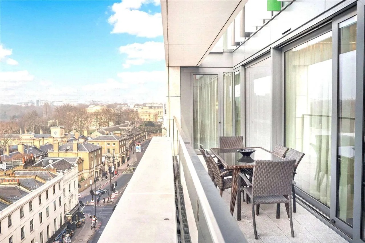 Nova, 79 Buckingham Palace Road, Westminster, London, SW1W 0AJ, photo 3
