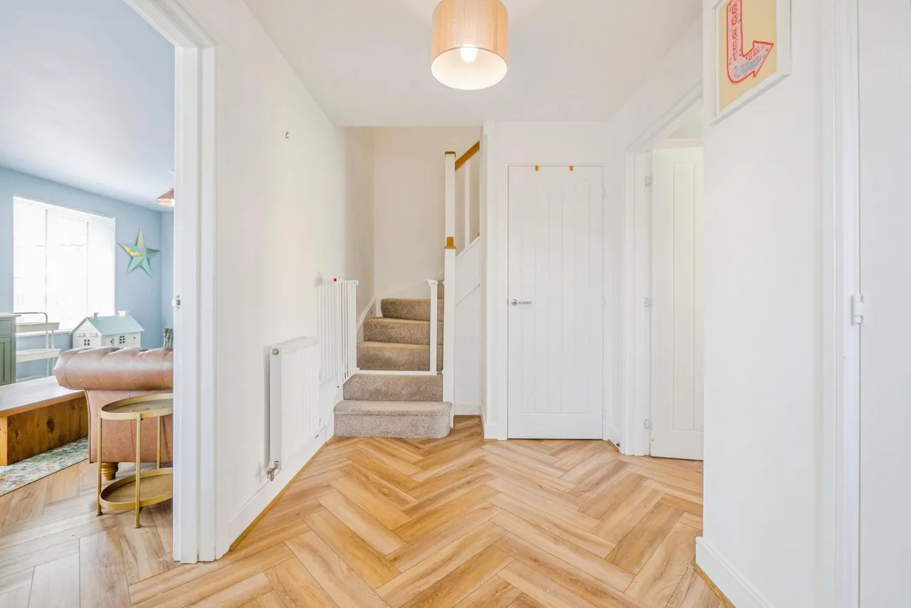 Thomas Clarke Road, Cowbridge, CF71, photo 12