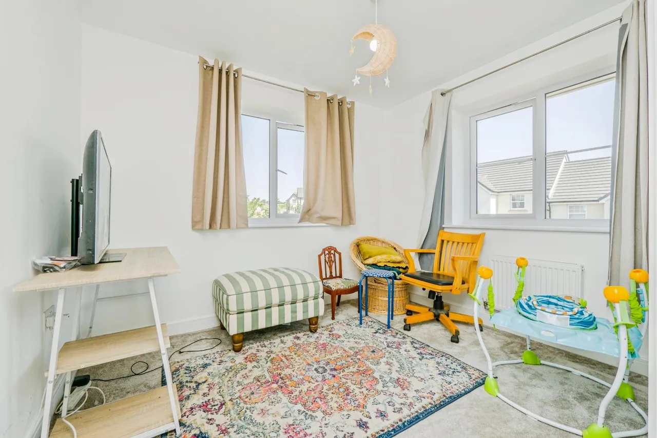Thomas Clarke Road, Cowbridge, CF71, photo 23