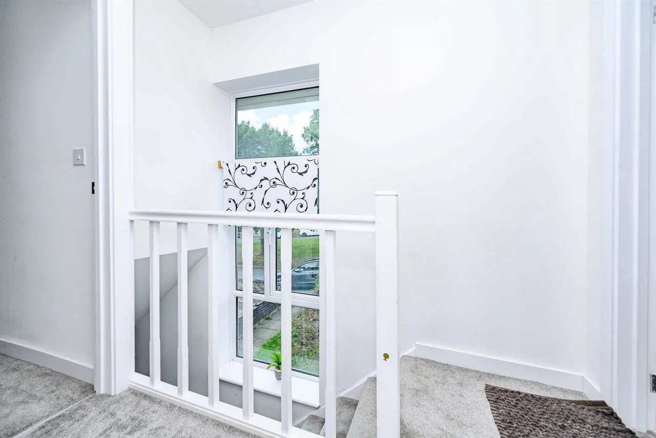 Rosehill Gardens, Abbots Langley, WD5, photo 15