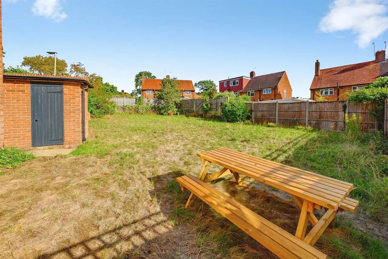 Rosehill Gardens, Abbots Langley, WD5, photo 11
