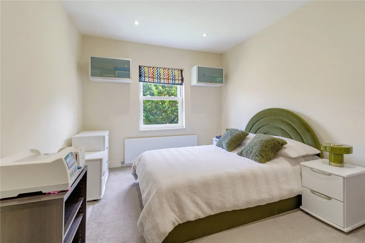Marjorie Grove, London, SW11, photo 9
