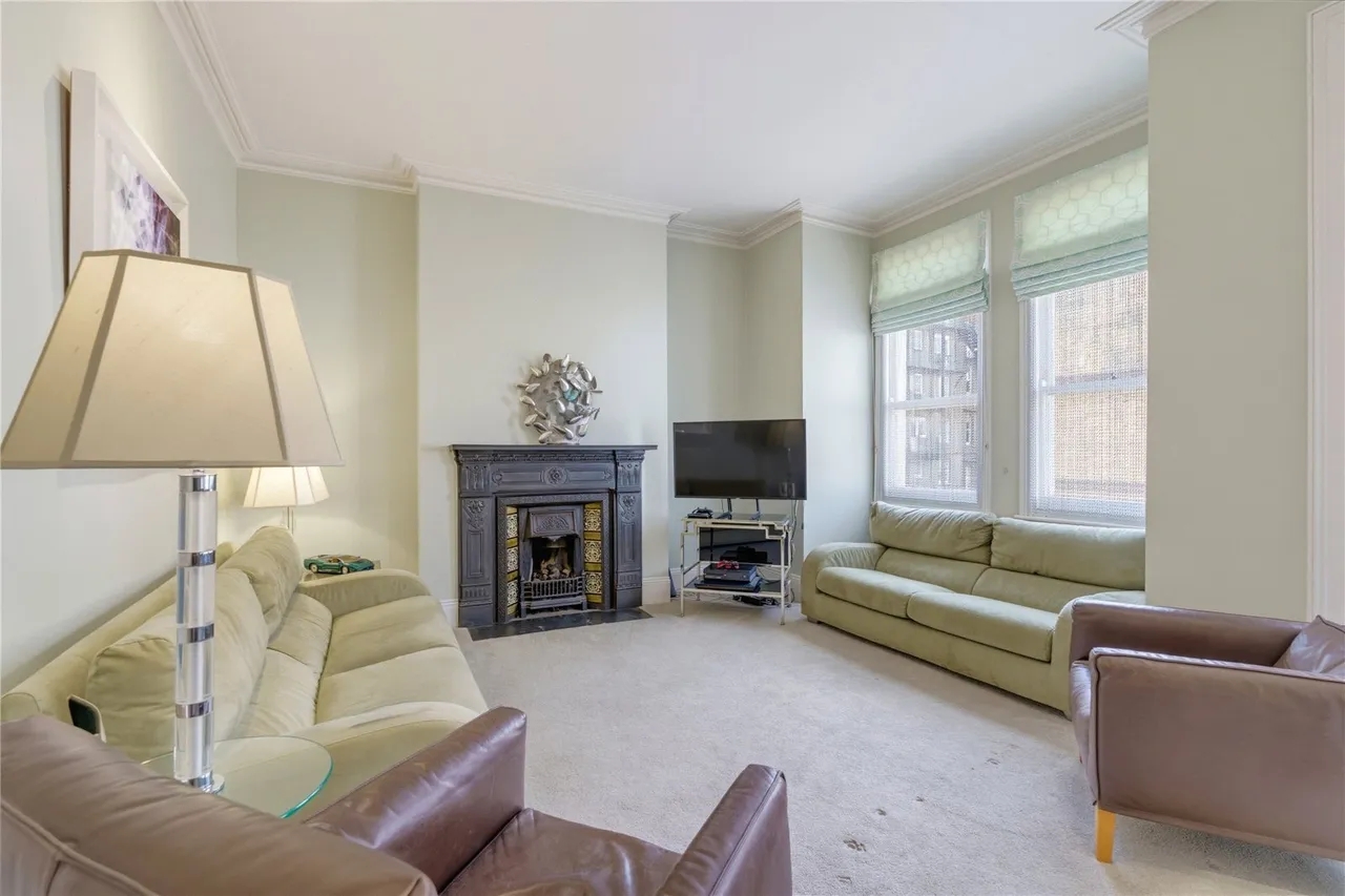 Marjorie Grove, London, SW11, photo 4