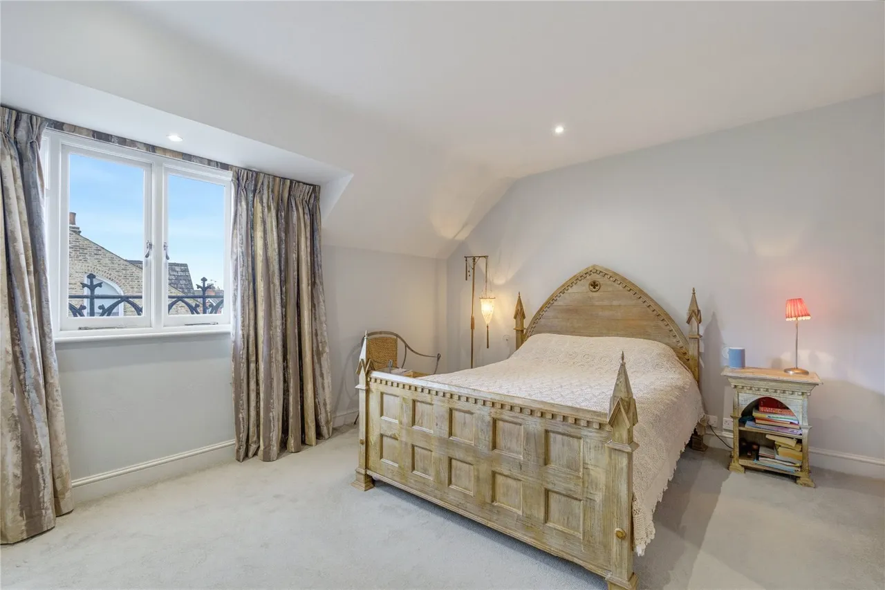 Marjorie Grove, London, SW11, photo 7