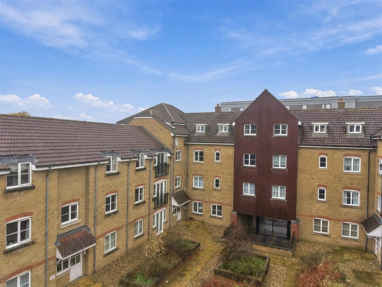 Pegs Lane, Hertford, photo 11
