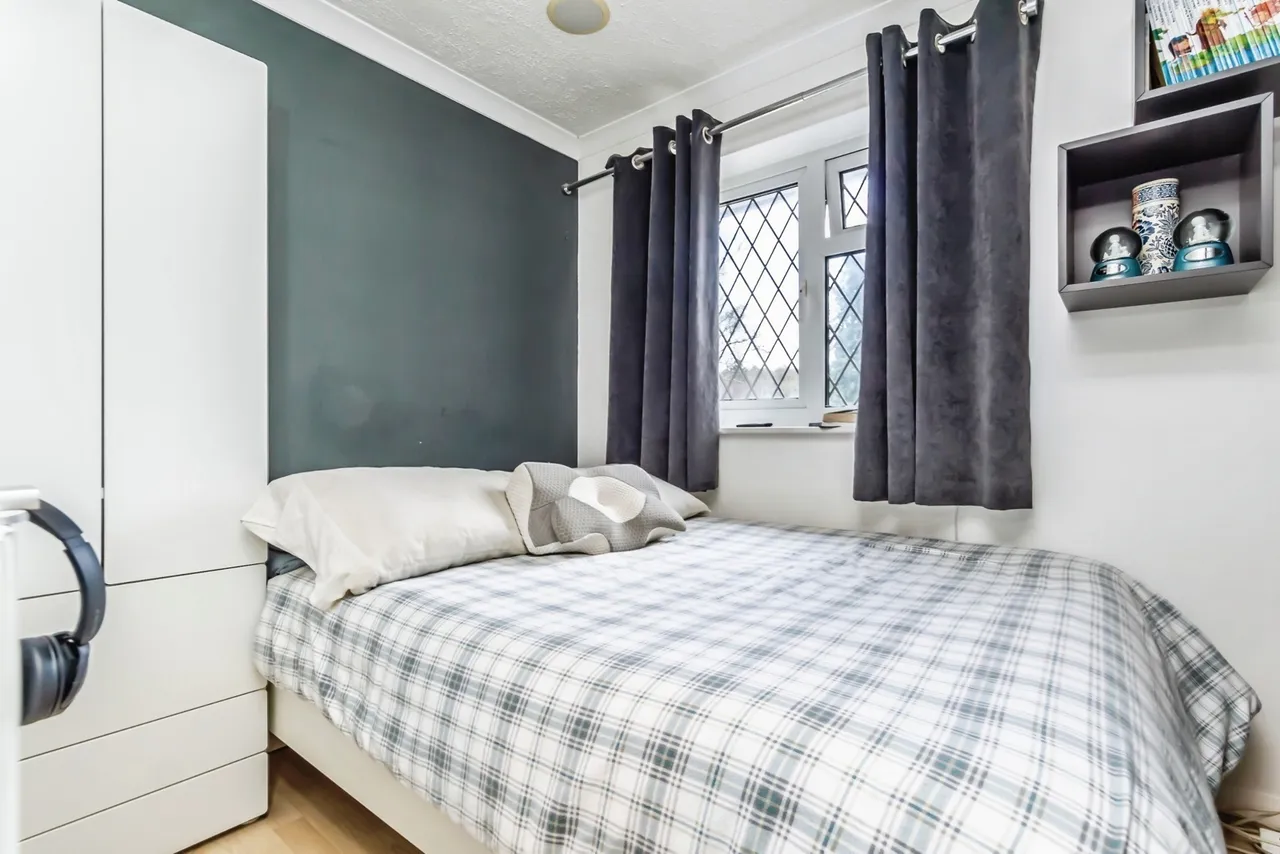 Sandpiper Road, South Croydon, Surrey, CR2, photo 11