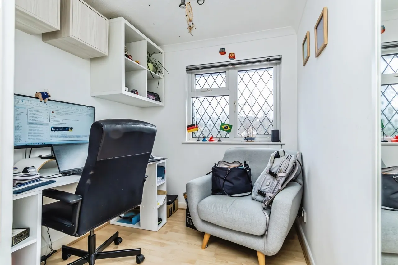 Sandpiper Road, South Croydon, Surrey, CR2, photo 14