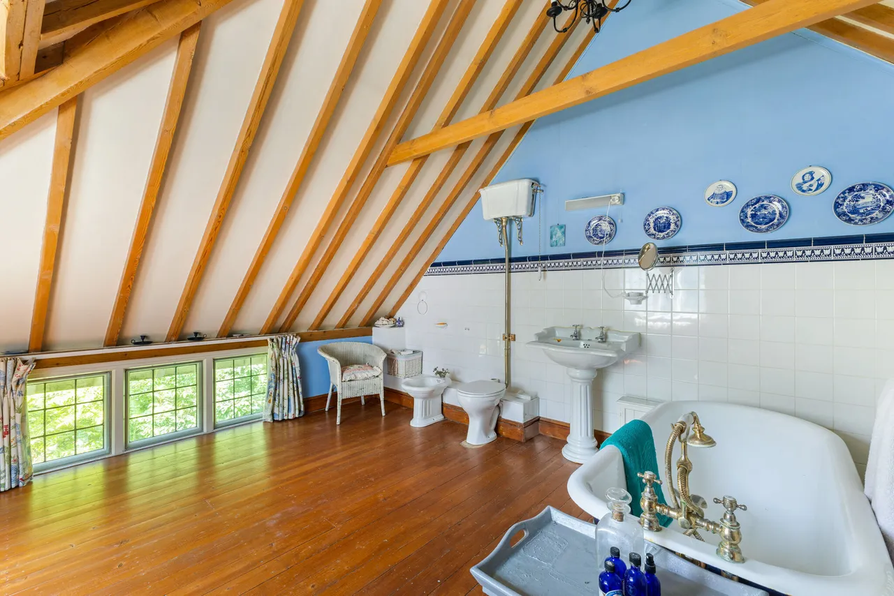 Rodgate Lane, Haslemere, GU27, photo 10