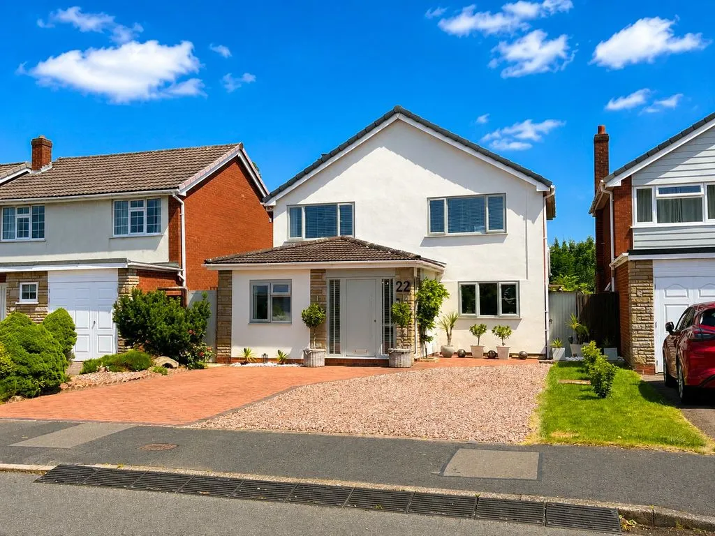 4 bed house for sale, Severn Drive, Burntwood, WS7
