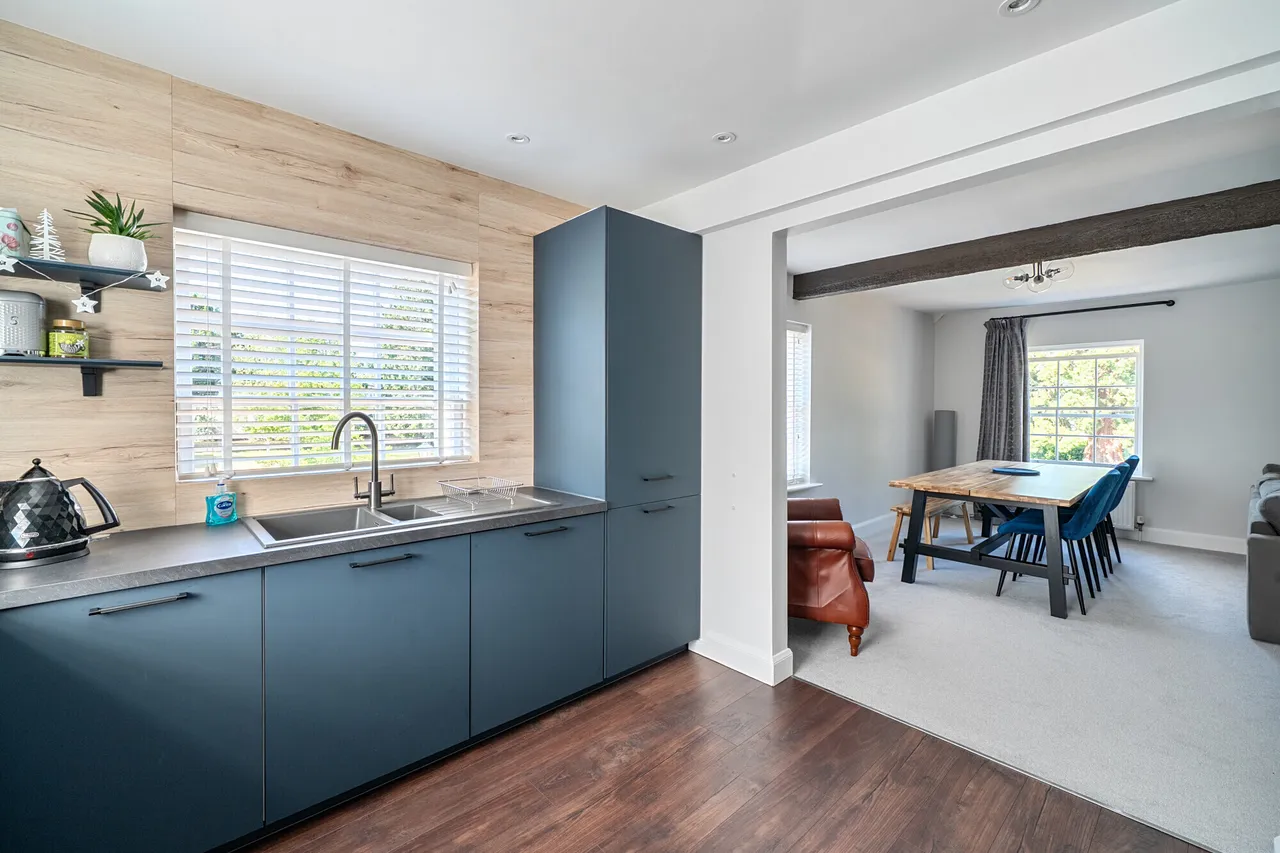 Harefield Grove, Cheltenham, GL50, photo 9