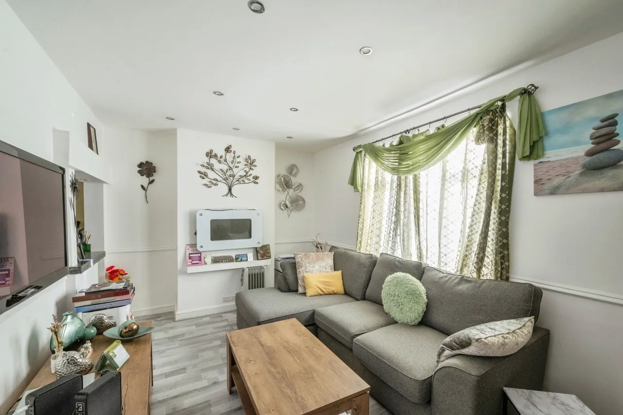 Balfour Road, Bentley, Doncaster, South Yorkshire, DN5, photo 4