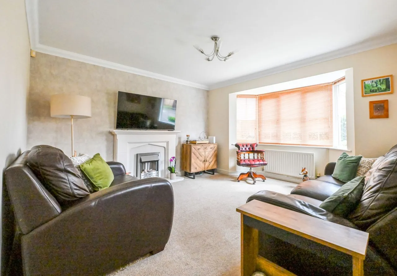 Cranbourne Drive, Redcar, TS10, photo 2