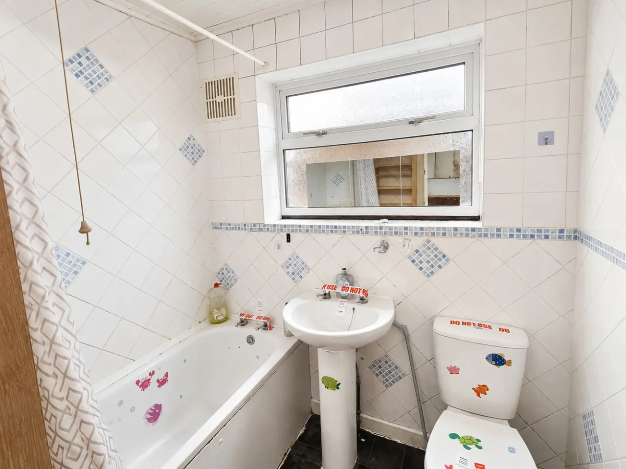 Blenheim Close, Greenford, UB6, photo 11