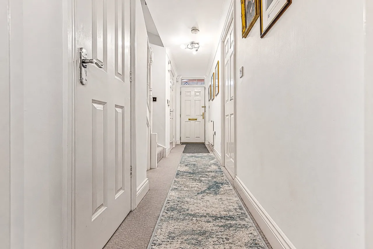 Fosse Close, Burbage, LE10, photo 13