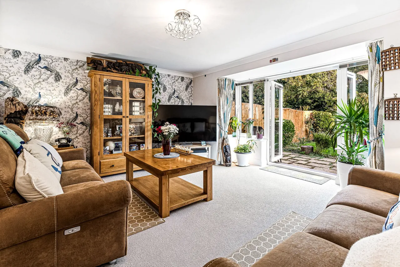 Fosse Close, Burbage, LE10, photo 5