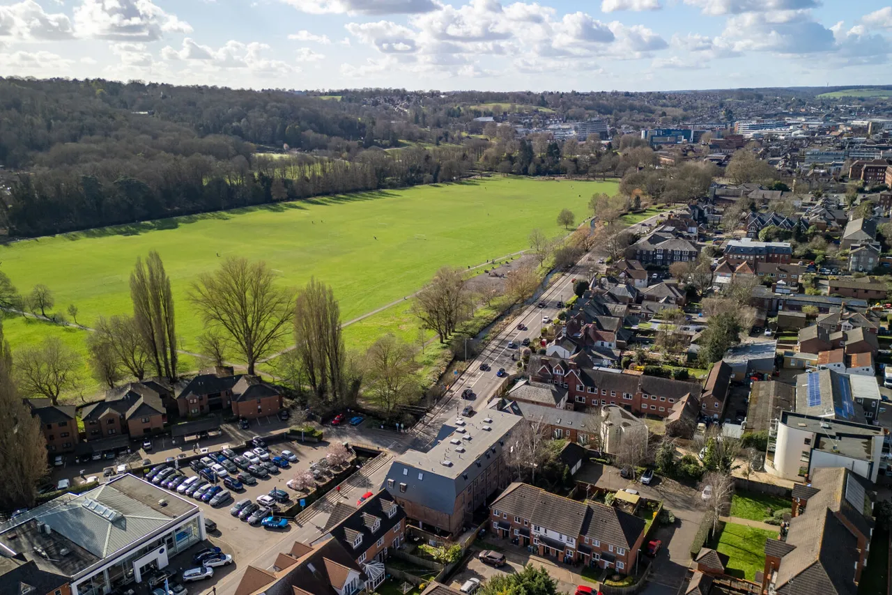 London Road, High Wycombe, HP11, photo 6