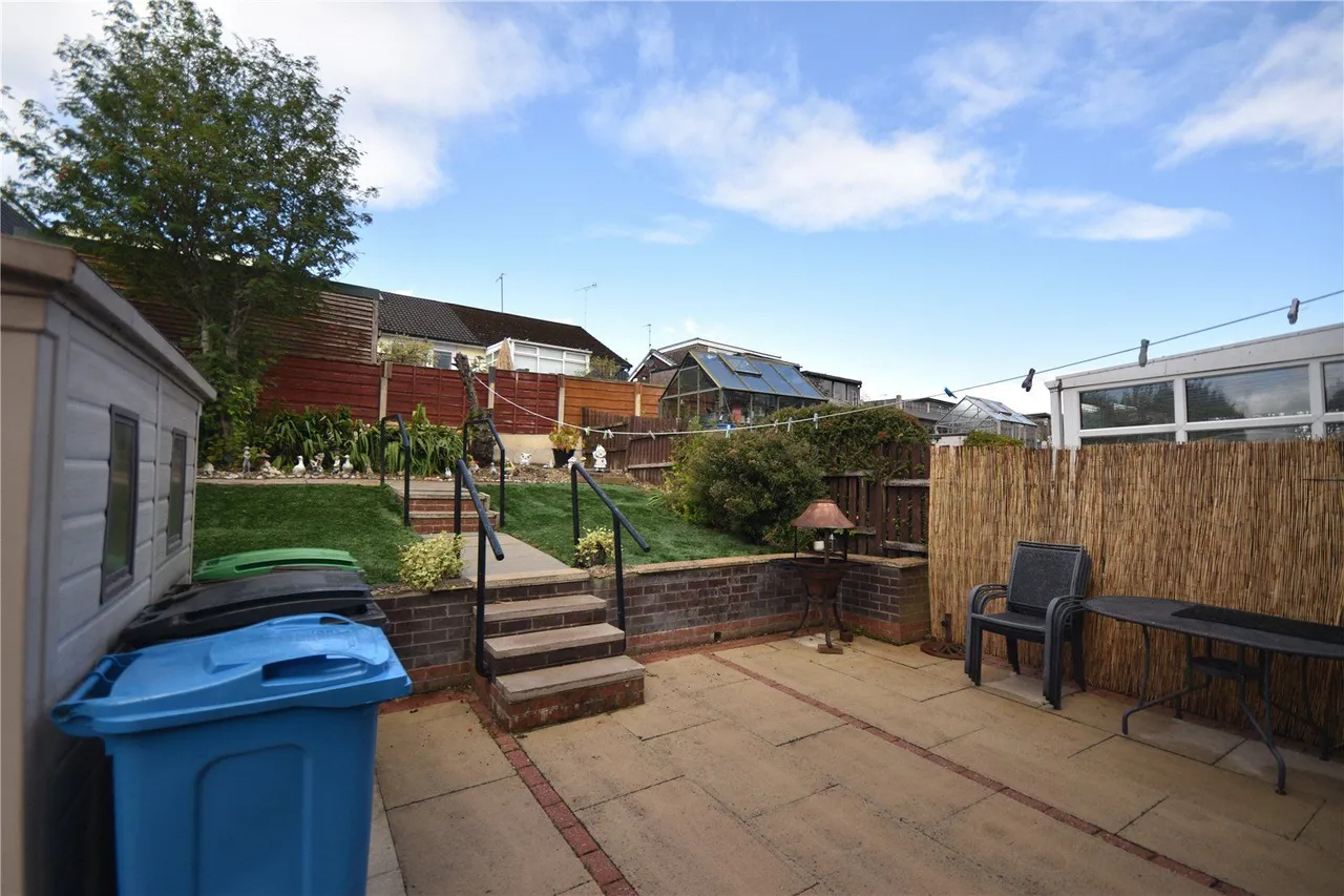 Cornish Way, Royton, OL2, photo 16