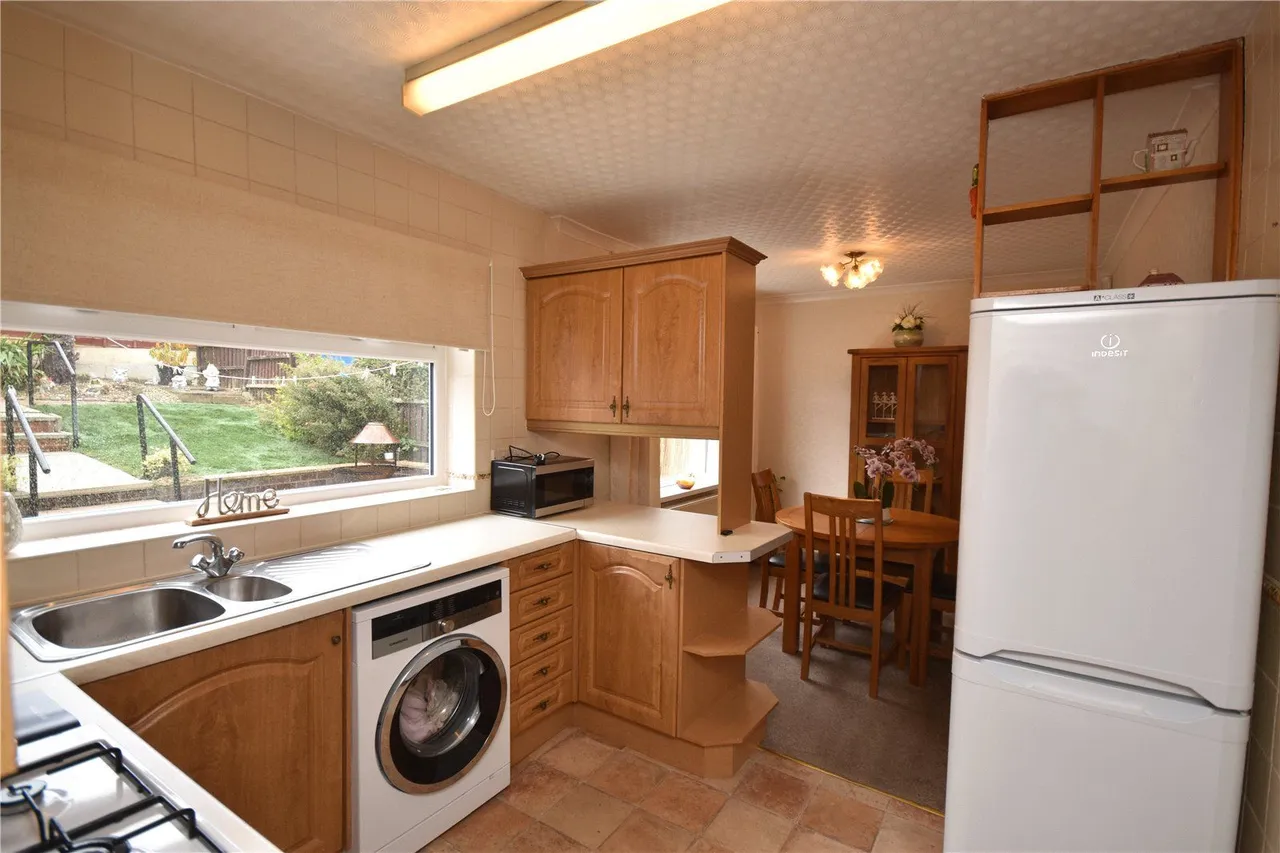 Cornish Way, Royton, OL2, photo 6