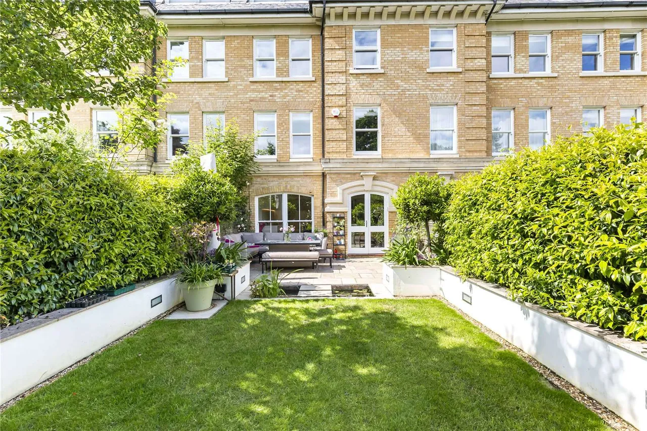 5 bed house for sale — Langdon Park, Teddington, Middlesex, TW11 9PR