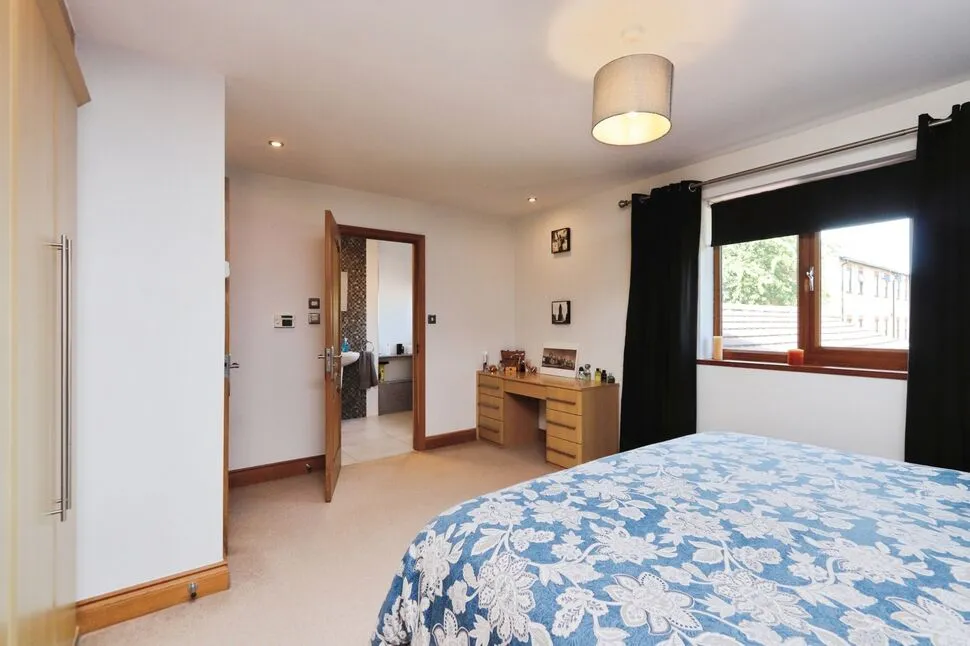 Hawthorne Farm Court, Bolton-upon-Dearne, S63, photo 14