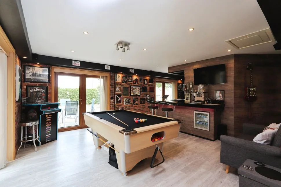Hawthorne Farm Court, Bolton-upon-Dearne, S63, photo 3