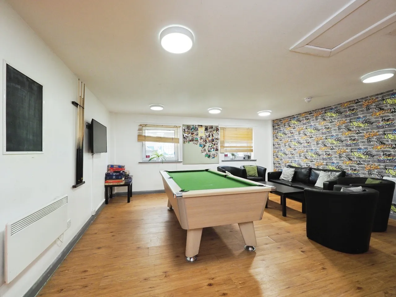 flat for sale — 58-60 Woodgate, Loughborough