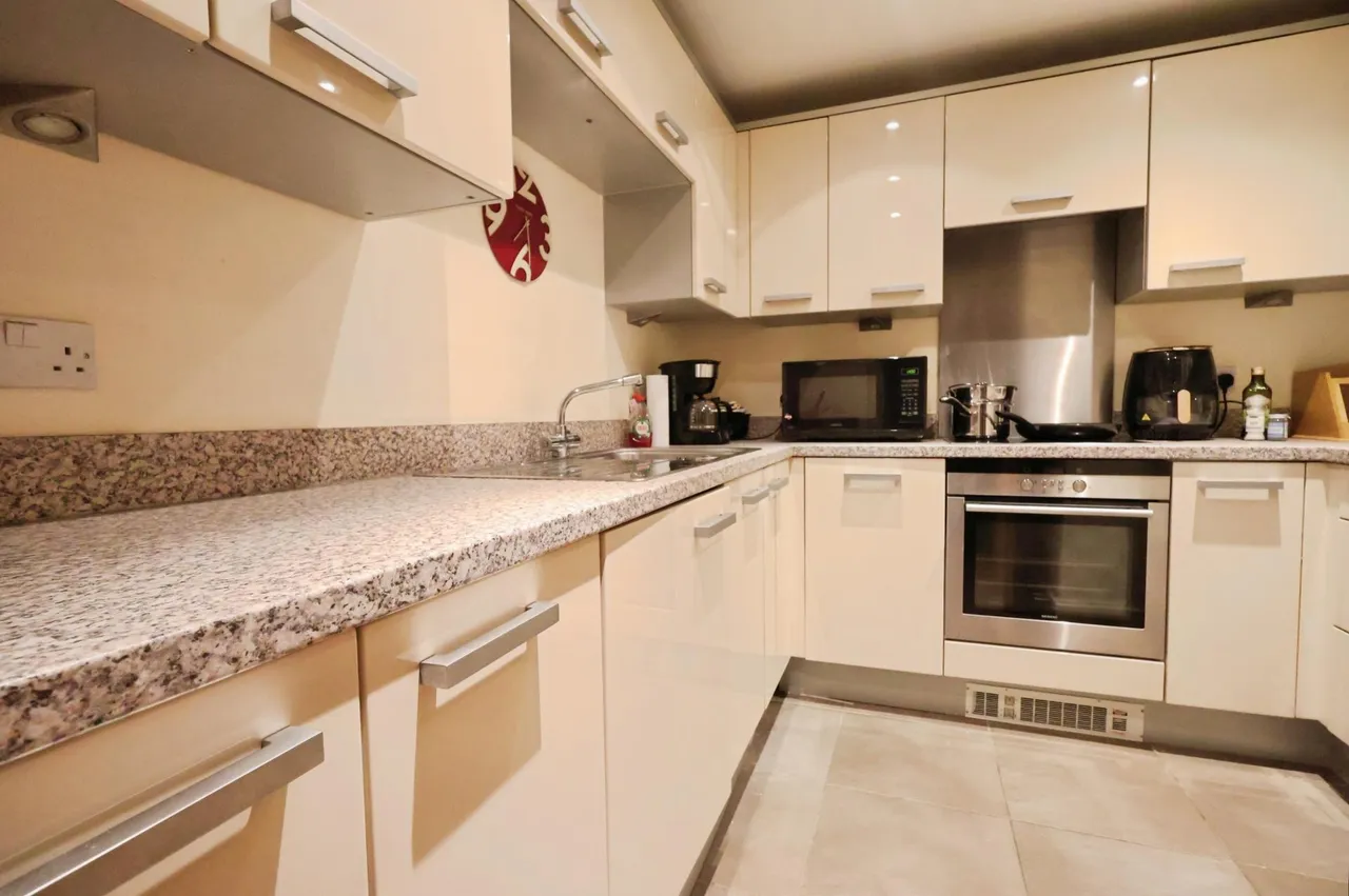 Whinbush Road, Hitchin, SG5, photo 2