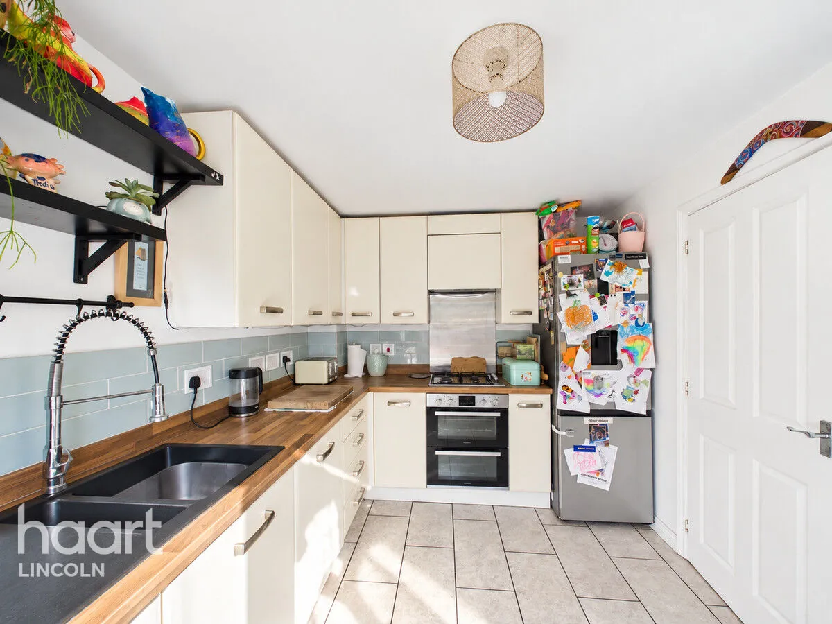Kirk Road, Branston, LN4, photo 8