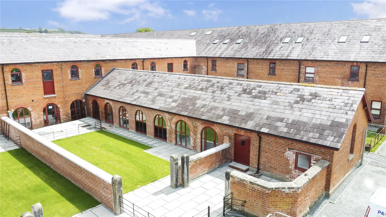 3 bed house for sale, Forden, Welshpool