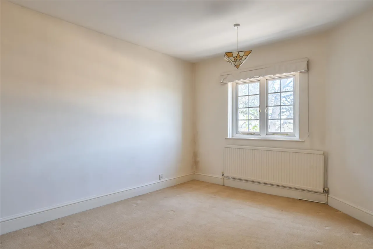 Hilperton Road, Trowbridge, BA14, photo 18