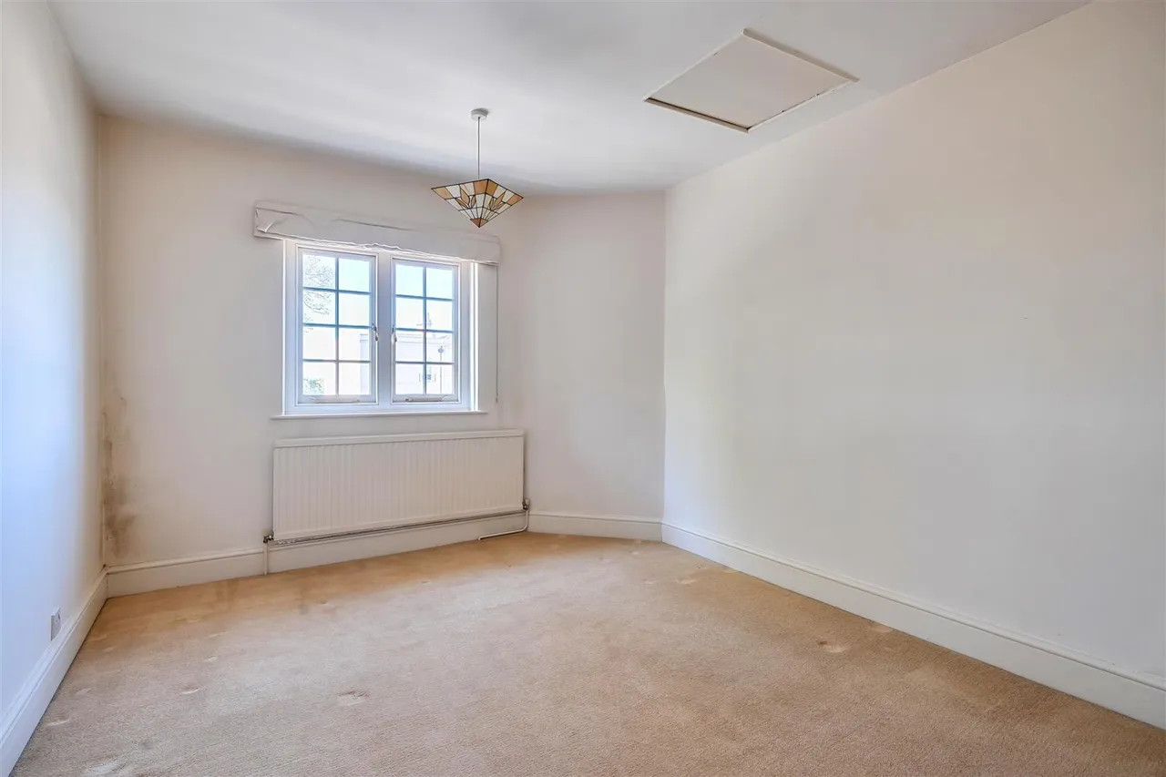 Hilperton Road, Trowbridge, BA14, photo 19