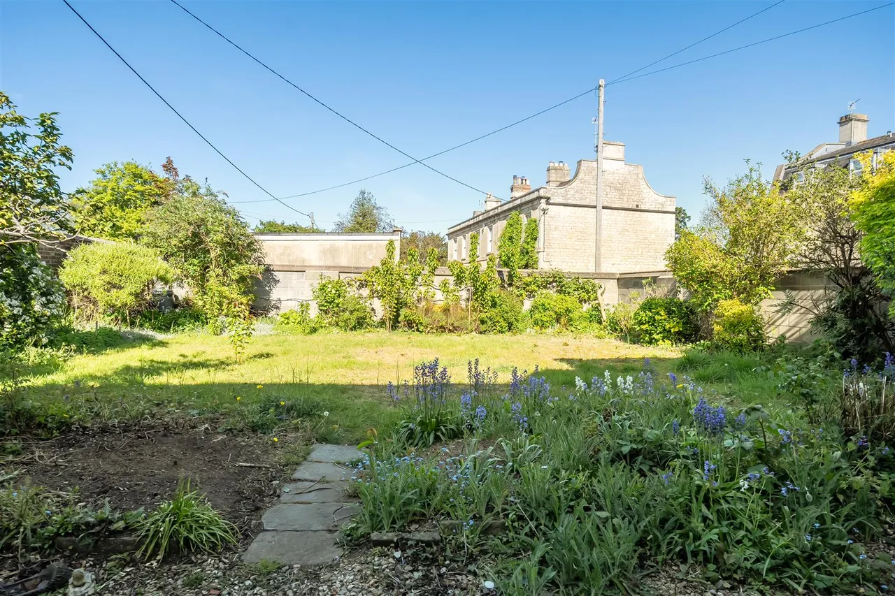 Hilperton Road, Trowbridge, BA14, photo 14