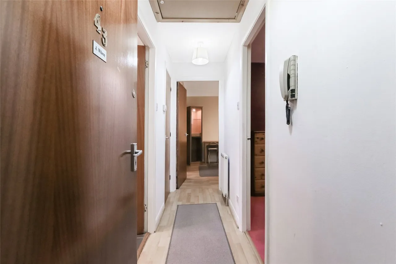 Mahon Court, Moodiesburn, G69, photo 5
