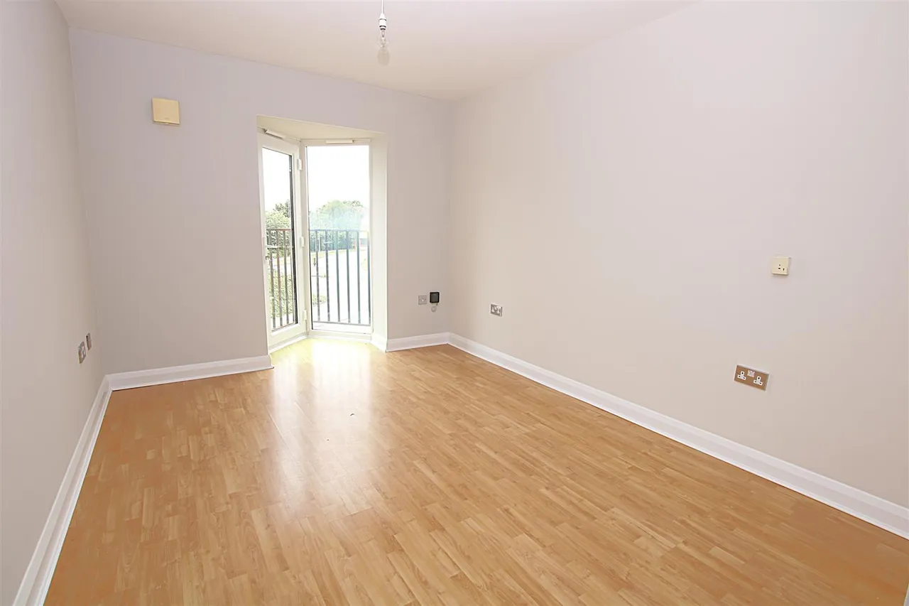 Henry Bird Way, Northampton, photo 5