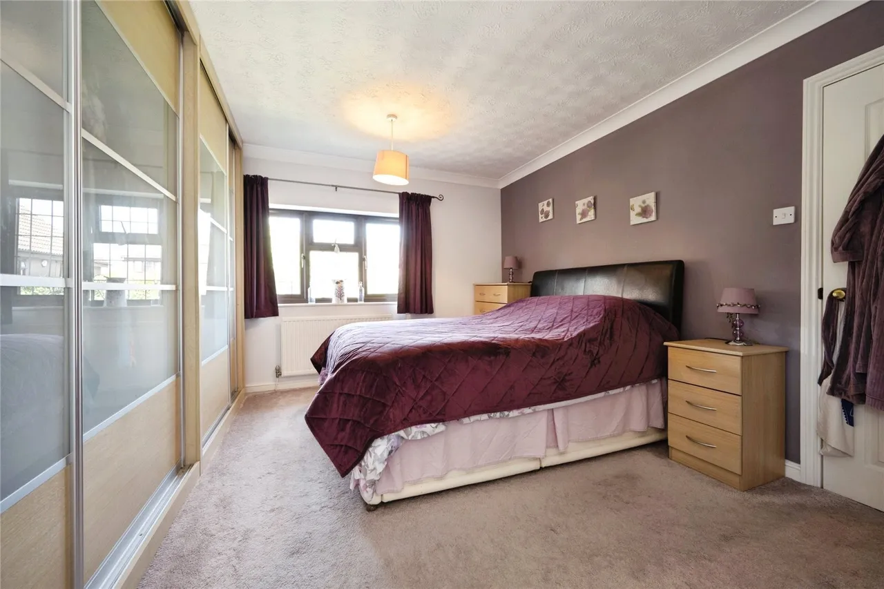 Ennismore Green, Luton, Bedfordshire, LU2, photo 12