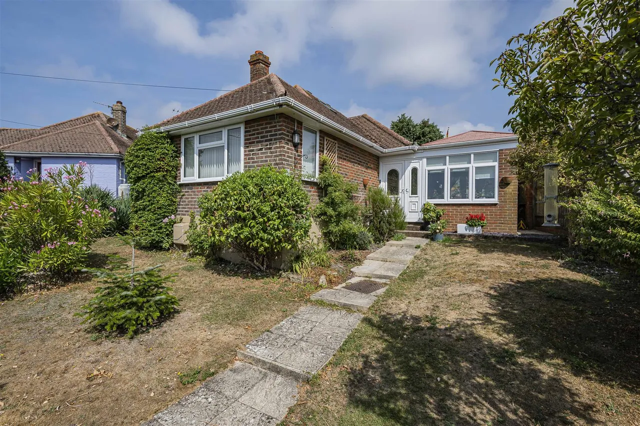 Beresford Road, Newhaven, photo 51