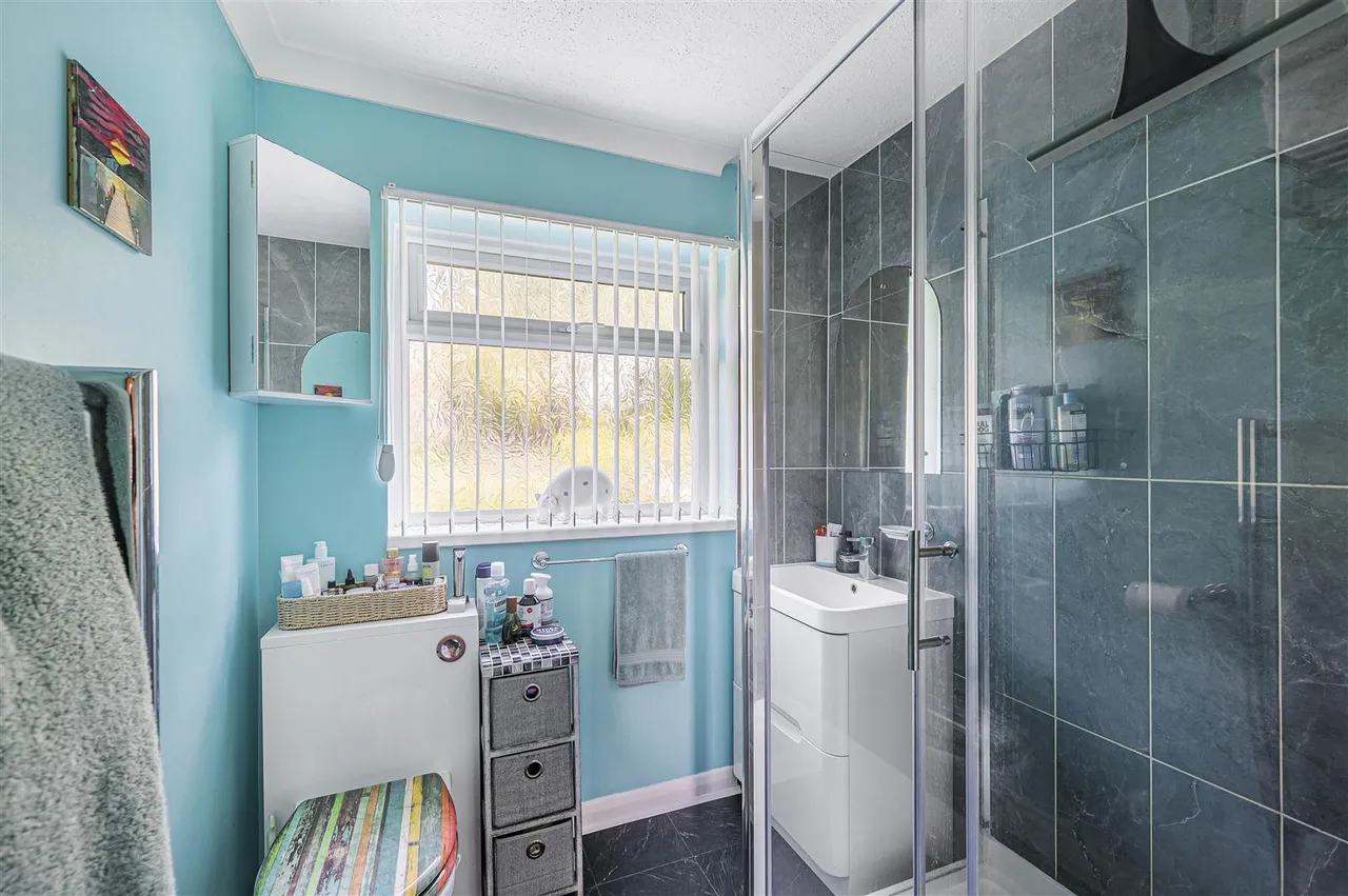 Beresford Road, Newhaven, photo 24