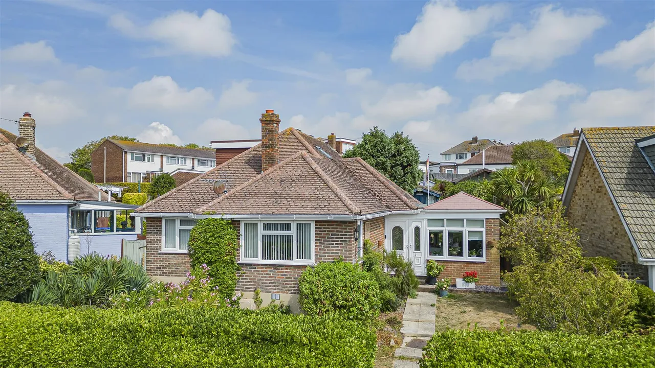 Beresford Road, Newhaven, photo 7