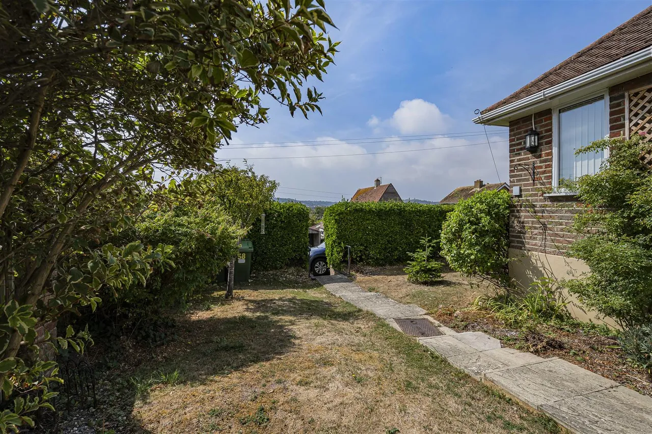 Beresford Road, Newhaven, photo 38