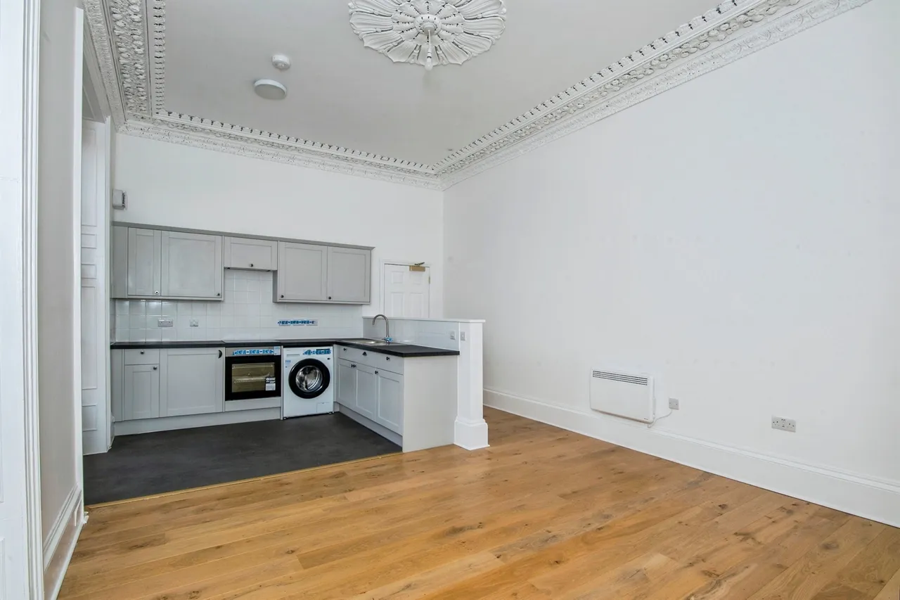 Broad Street, Worcester, WR1, photo 7