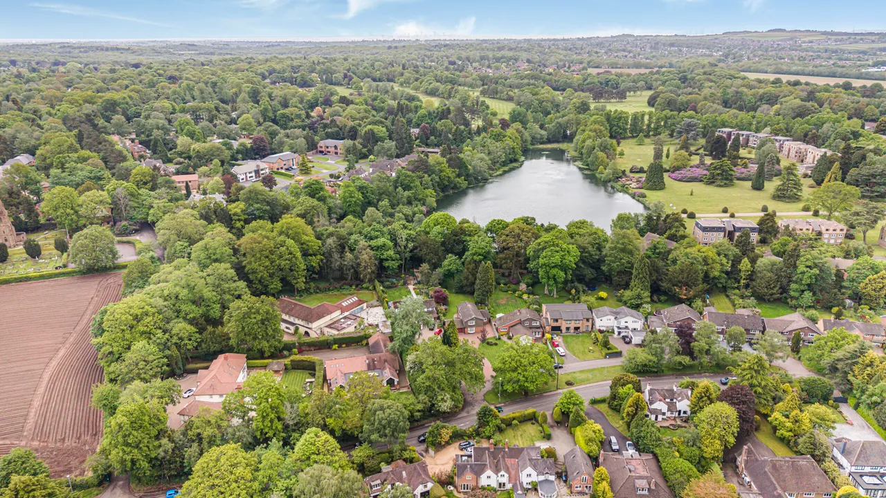 The Spinney, Little Aston, Sutton Coldfield, Sutton Coldfield, B74 3BL, photo 34