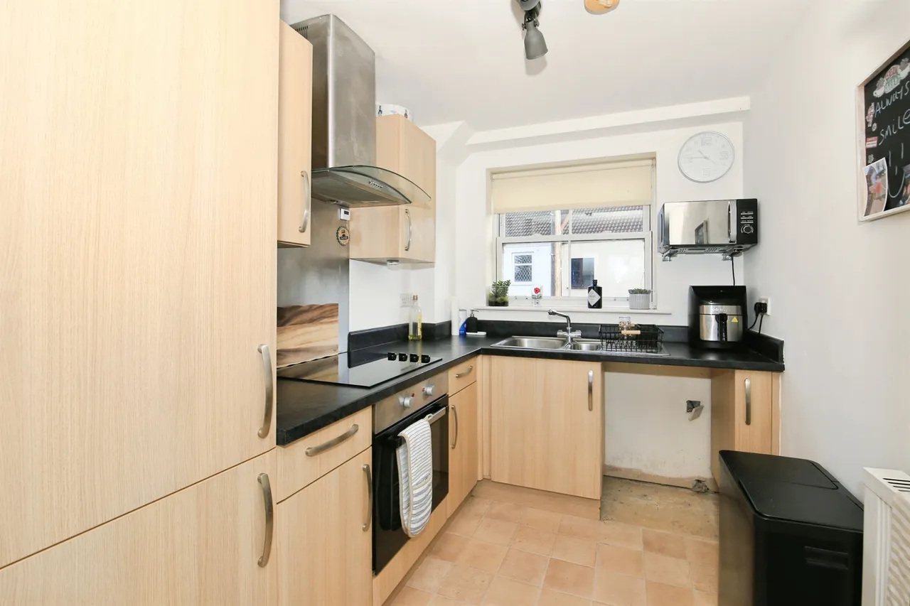 Church Street, Stanground, Peterborough, photo 11