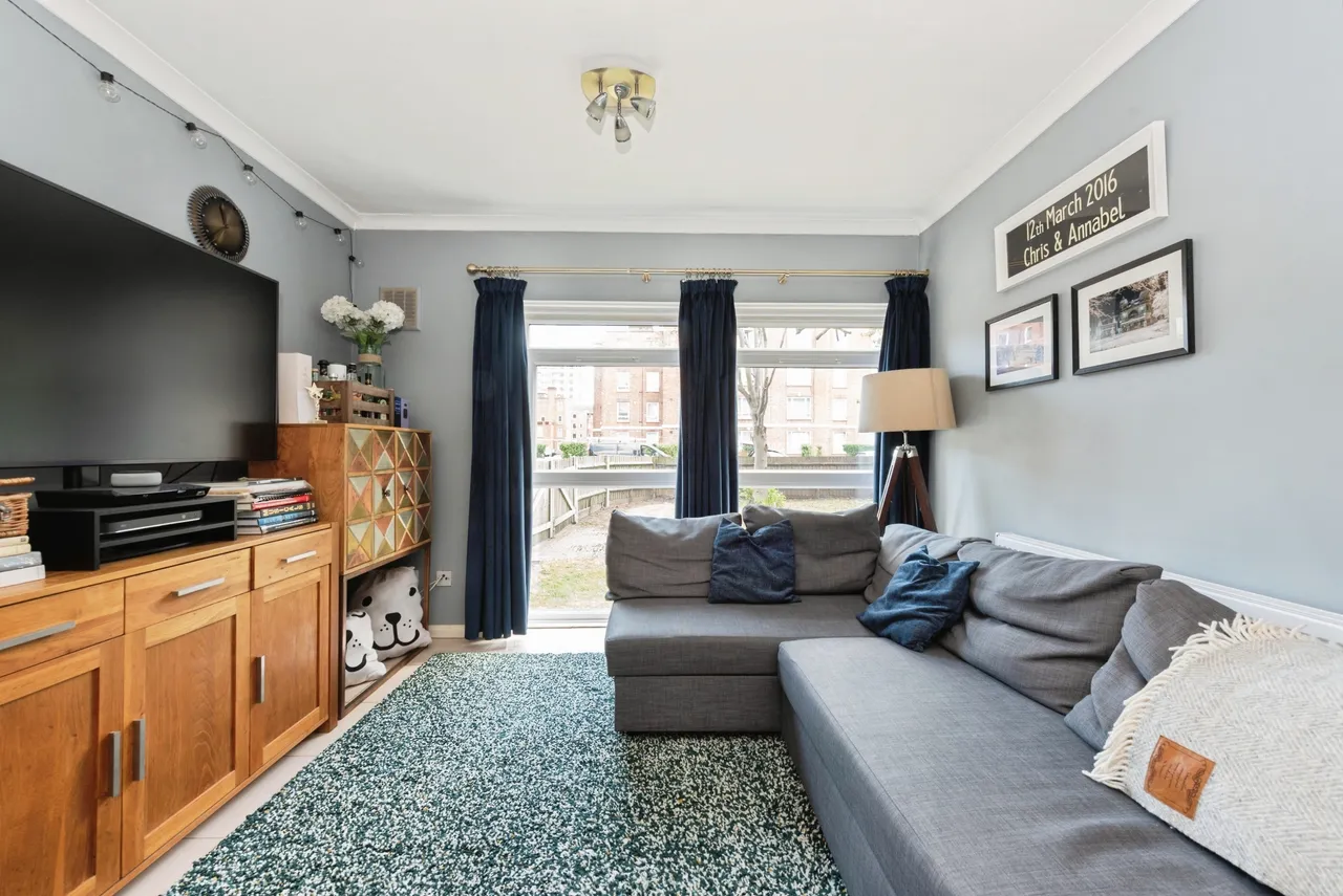 Morden Road, London, SW19, photo 3