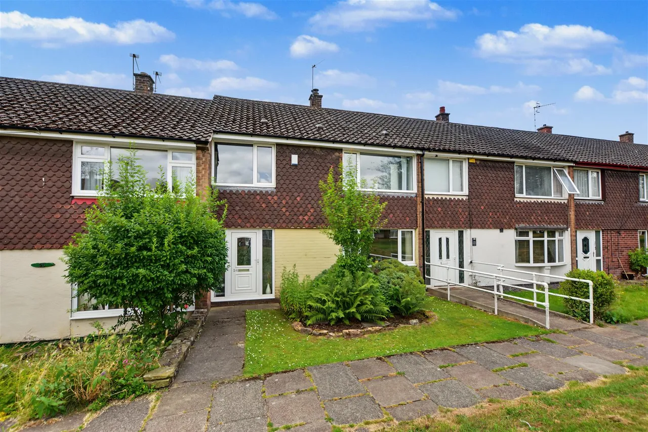 3 bed house for sale, Rockford Court, Stapleford, NG9
