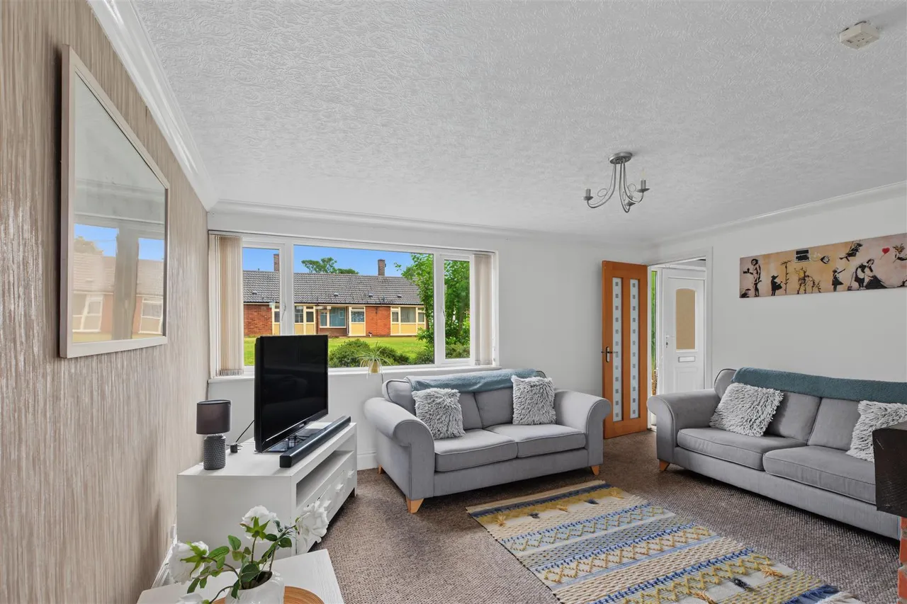 Rockford Court, Stapleford, NG9, photo 3