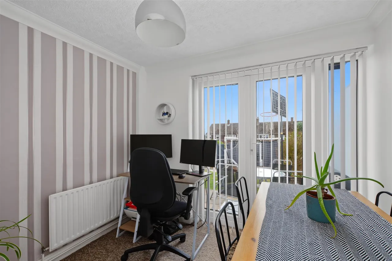 Rockford Court, Stapleford, NG9, photo 5
