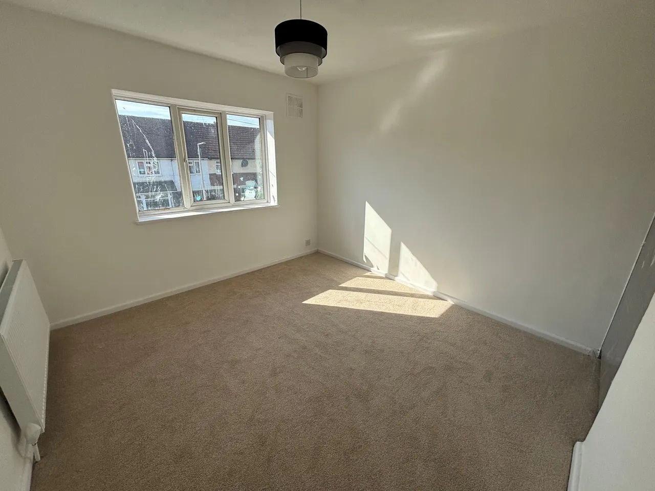 Churchill Crescent, SK5, photo 8
