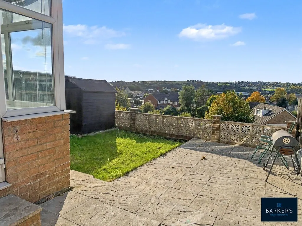 Western Avenue, Birstall, WF17, photo 3